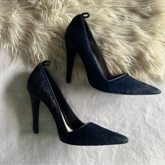Alice + Olivia Shoes - Alice + Olivia Navy Blue Calf Hair Pumps 40 EUC Party Cocktail NYE Heels Leather